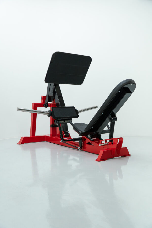 0105 - Pivot Leg Press