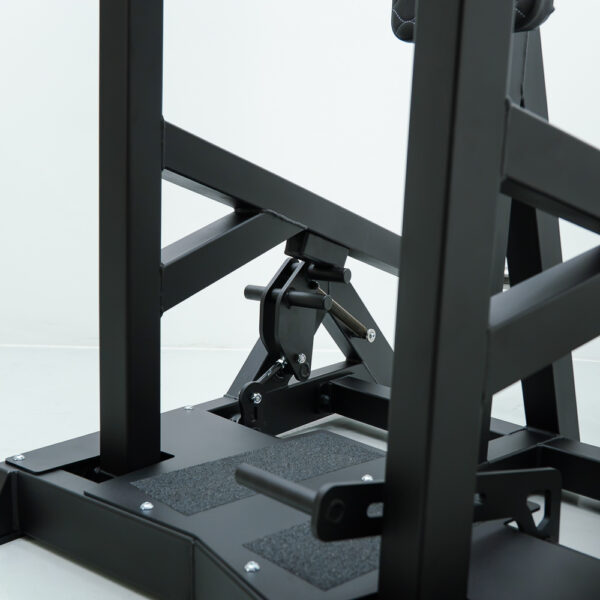 PL Converging Chest Press