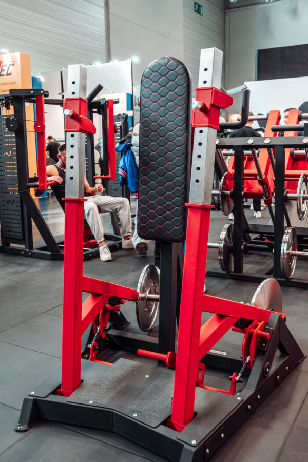 Converging Chest Press